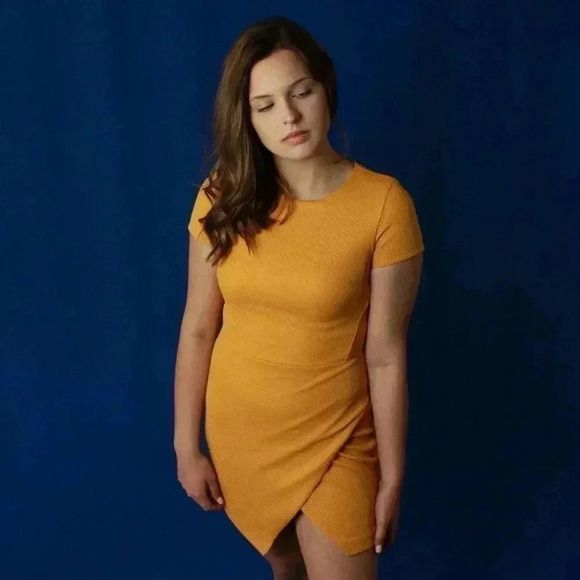 NEW H&M Mustard Yellow Dress - 8 - Picture 8 of 10